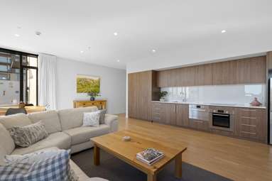 401/50 Kilmore Street_4