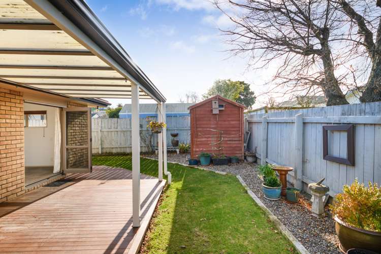 6 Elly Court Feilding_21