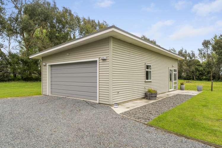 3 Takapu Road Manakau_16