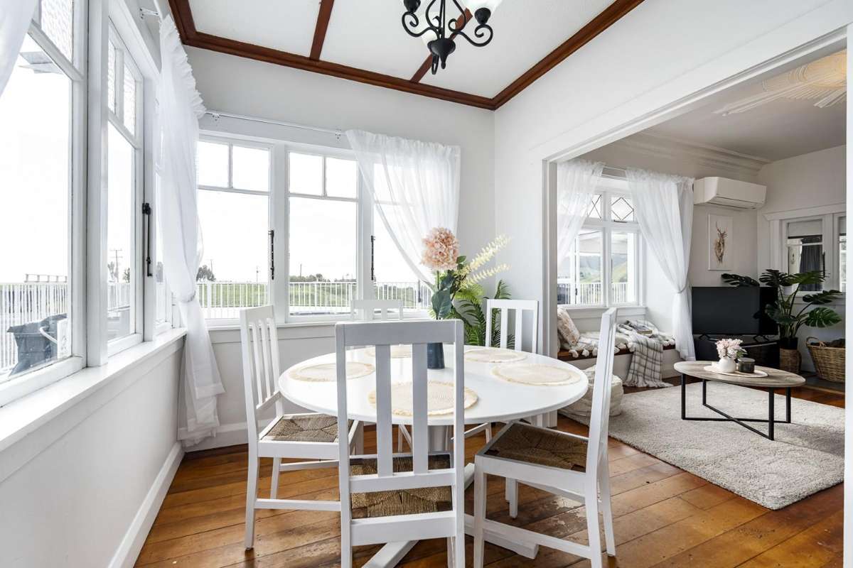213 Timaru Road Upper_2
