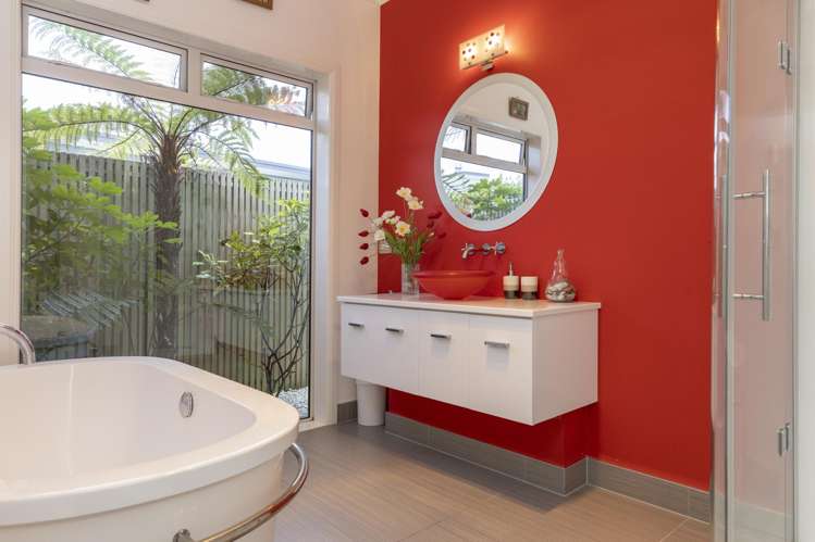 25 Magnolia Rise Waipahihi_23