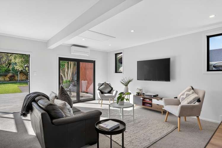 82 Victoria Street Carterton_10