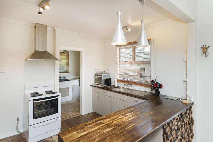 19 Scott Street Elgin_10