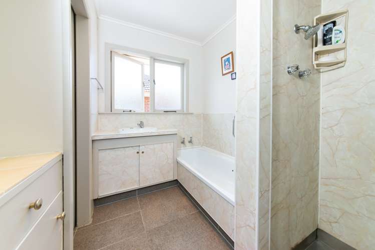 31 Donovan Street Blockhouse Bay_13