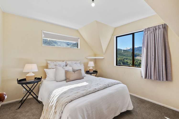 28 Acheron Heights Hanmer Springs_16
