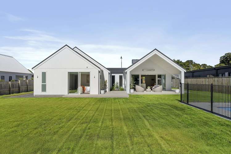 3 Matai Grove Greytown_2