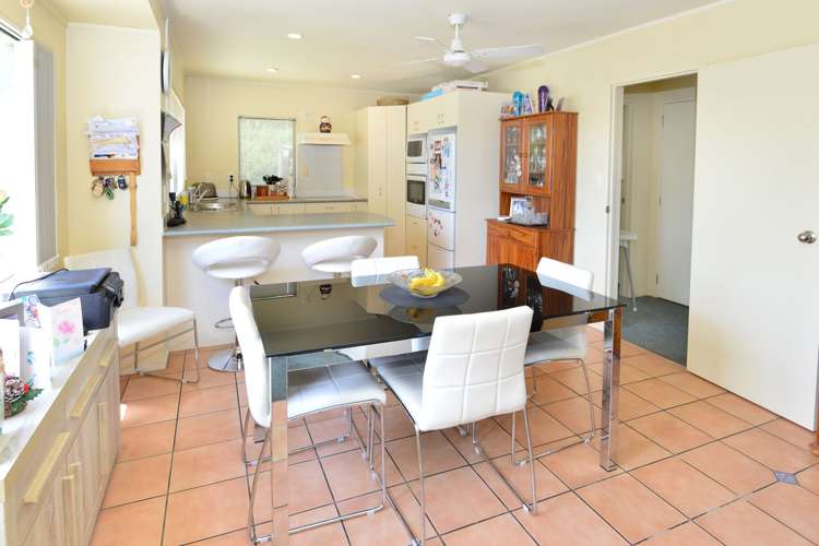 48 Hewlett Road Massey_7