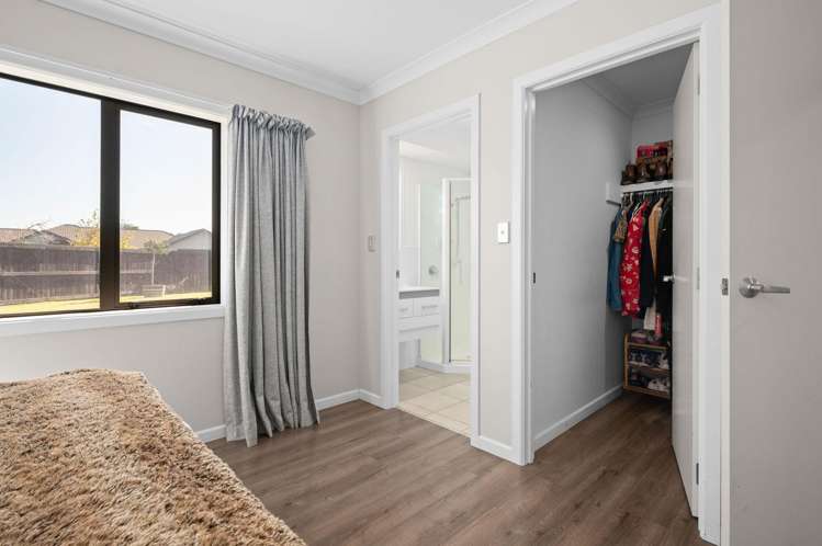 36 Barrington Drive Huntington_8