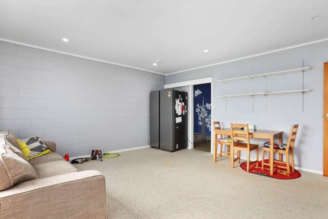 2/9 Devon Road Bucklands Beach_3