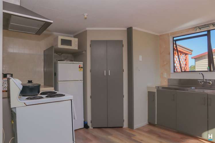 28 Firth Street Cobden_9