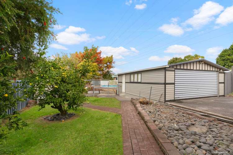 15 Royal View Road Te Atatu South_10