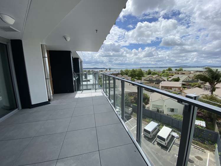 4g/84 Gunner Drive Te Atatu Peninsula_14