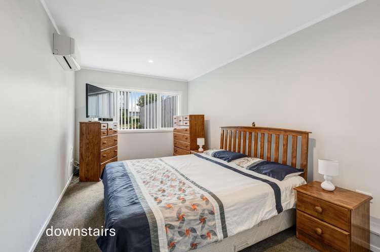 1/2 Pavola Grove Glenfield_19