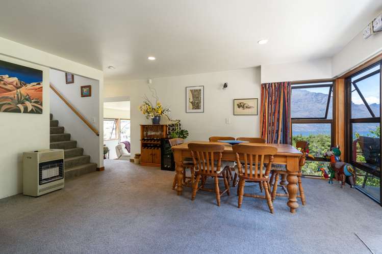 20 Dart Place Fernhill/Sunshine Bay_10