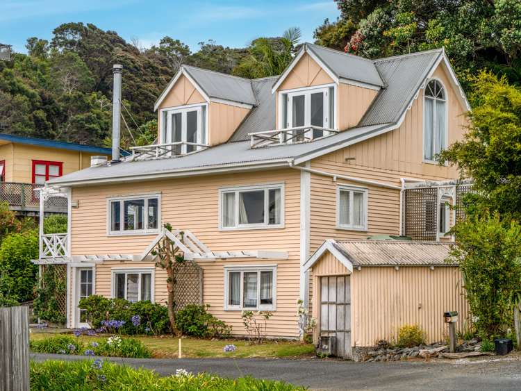 6 Little Queen Street Russell_15