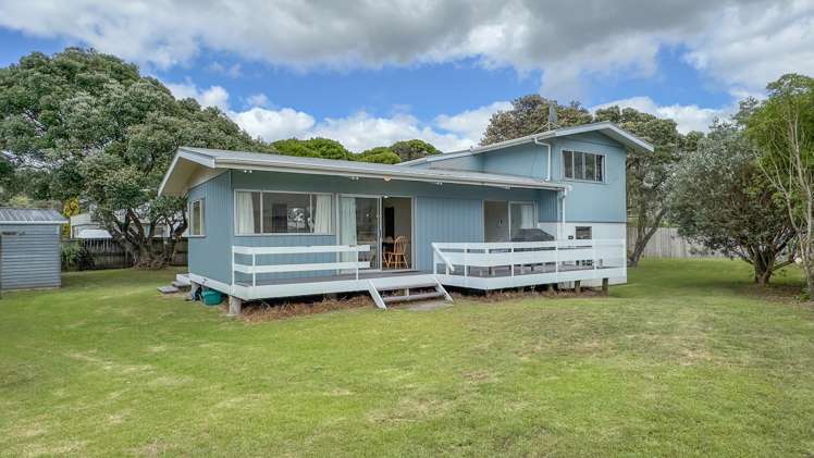 106 Moore Place Whangamata_19