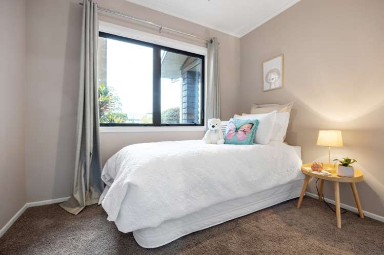 5 Ruske Place Grandview Heights_18