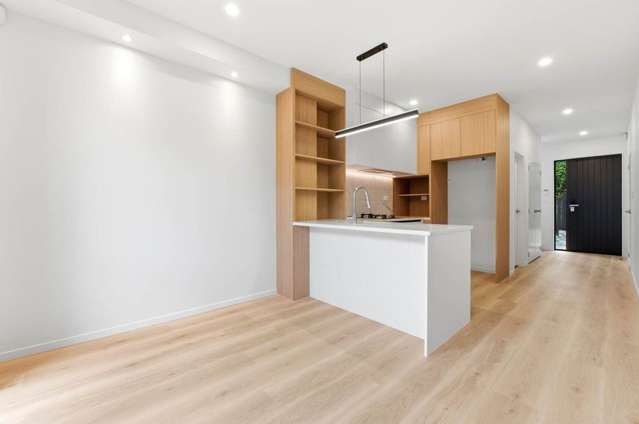 88E Bradbury Road Botany Downs_4