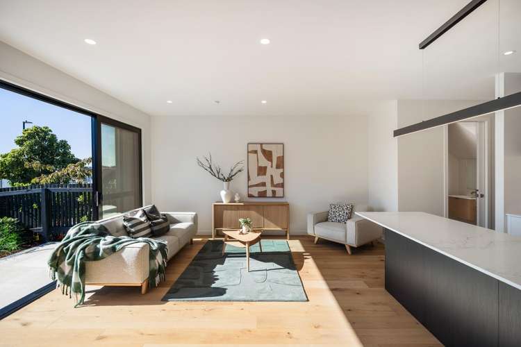 107-113 Tahingamanu Road Hobsonville_34