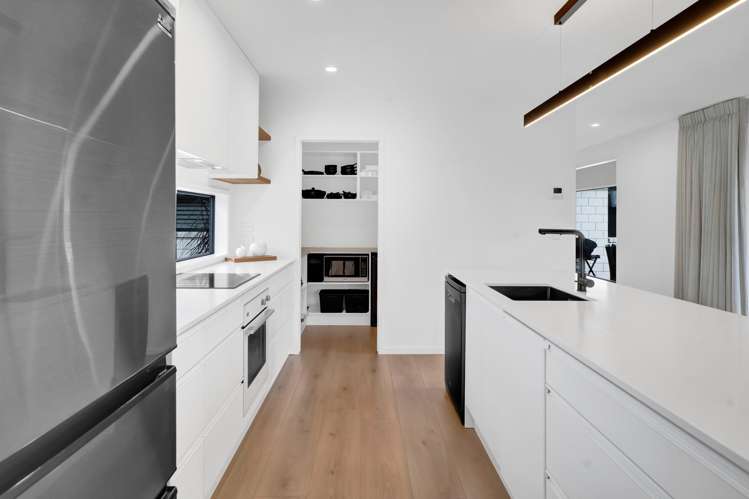 26 Mercade Close Stratford_13