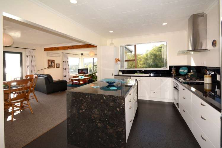 9 Hellyer Street Macandrew Bay_6