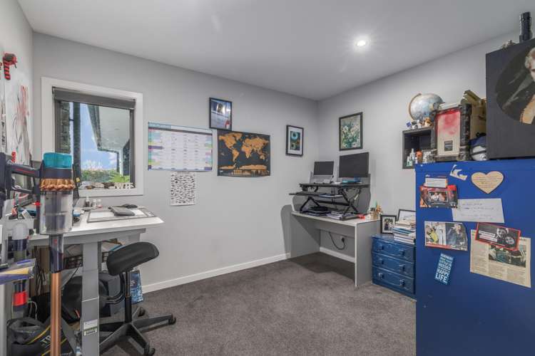 27 Carnaveron Drive Lincoln_19