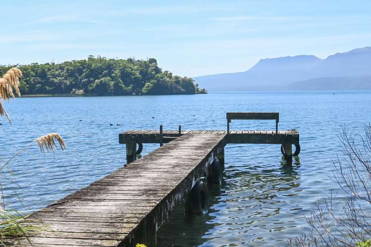 47 Spencer Road Lake Tarawera_24