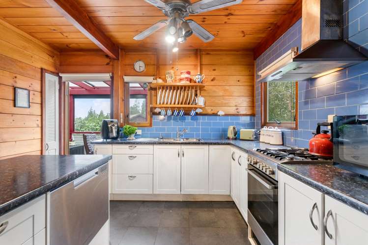 25 Reynolds Place Torbay_2