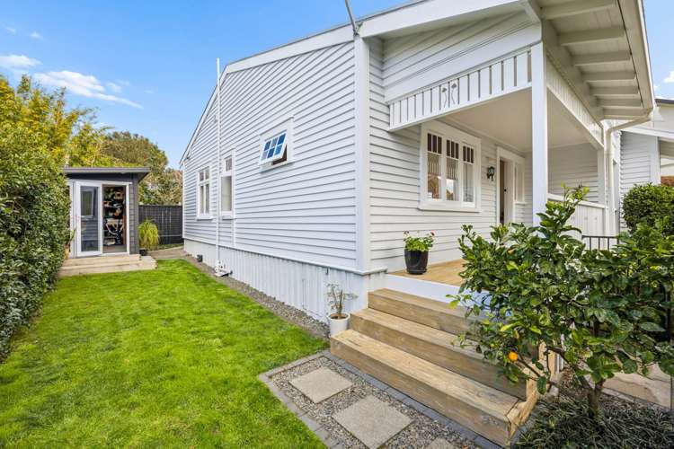 1B Segar Avenue Mt Albert_13