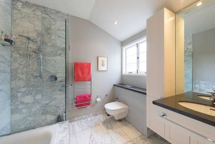 128 Saint Stephens Avenue Parnell_17