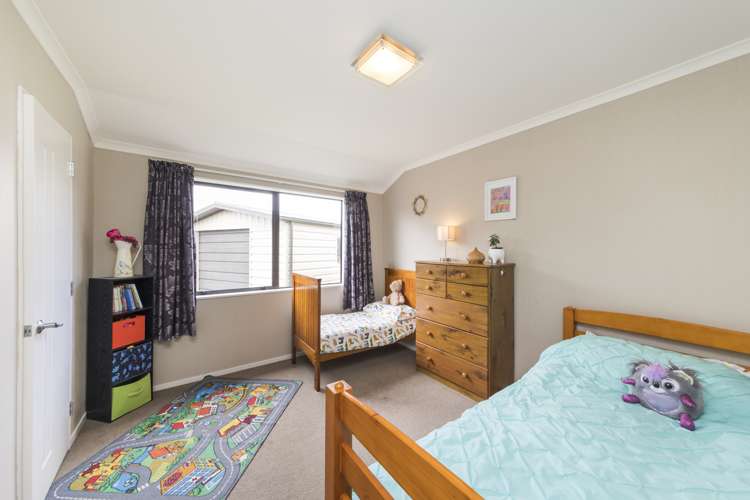 97 Fraser Drive Feilding_8