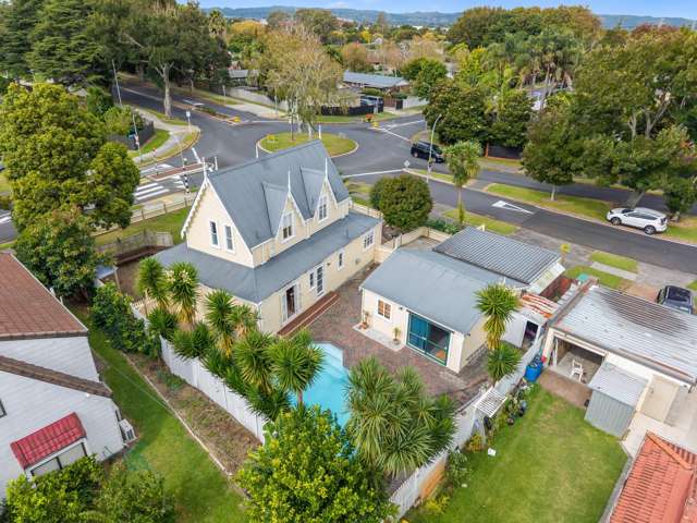 Country Living in Conifer Grove