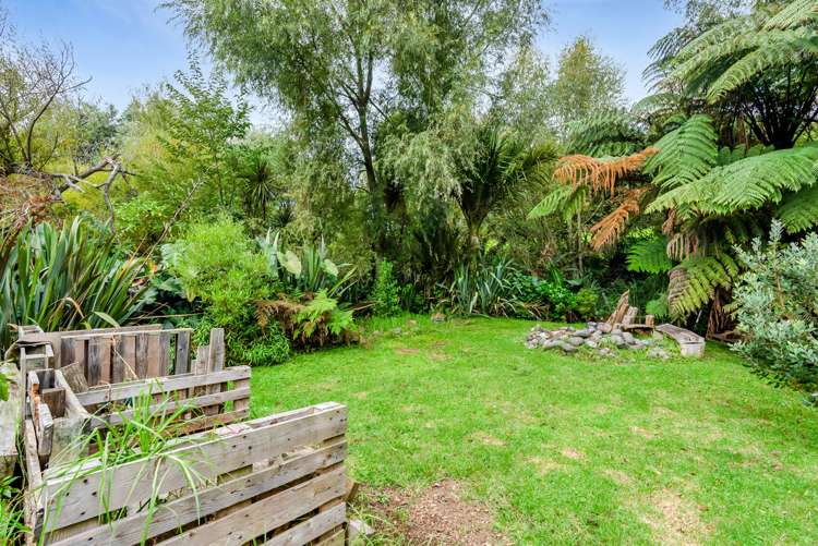 82 Wairau Road Oakura_17