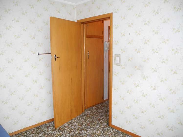 2/35 Dee Street Seaview_11