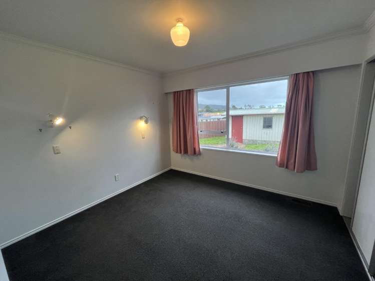 54 Wairau Road Oakura_10