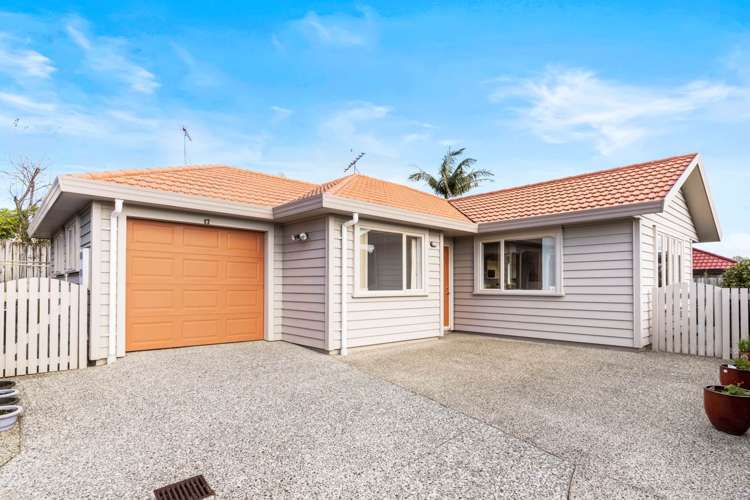 17 Angel Way Stanmore Bay_16