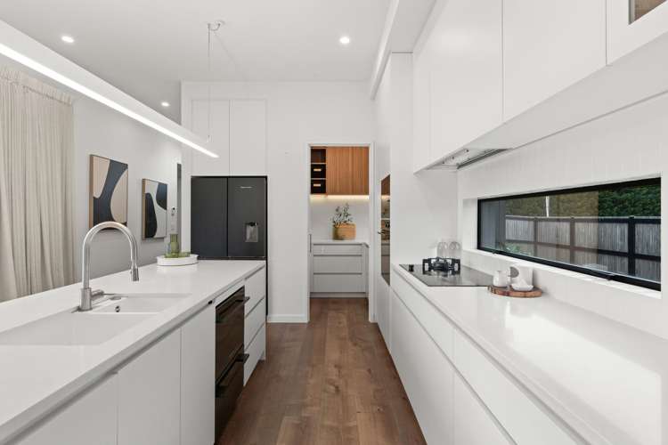 2 Hikawera Drive_5