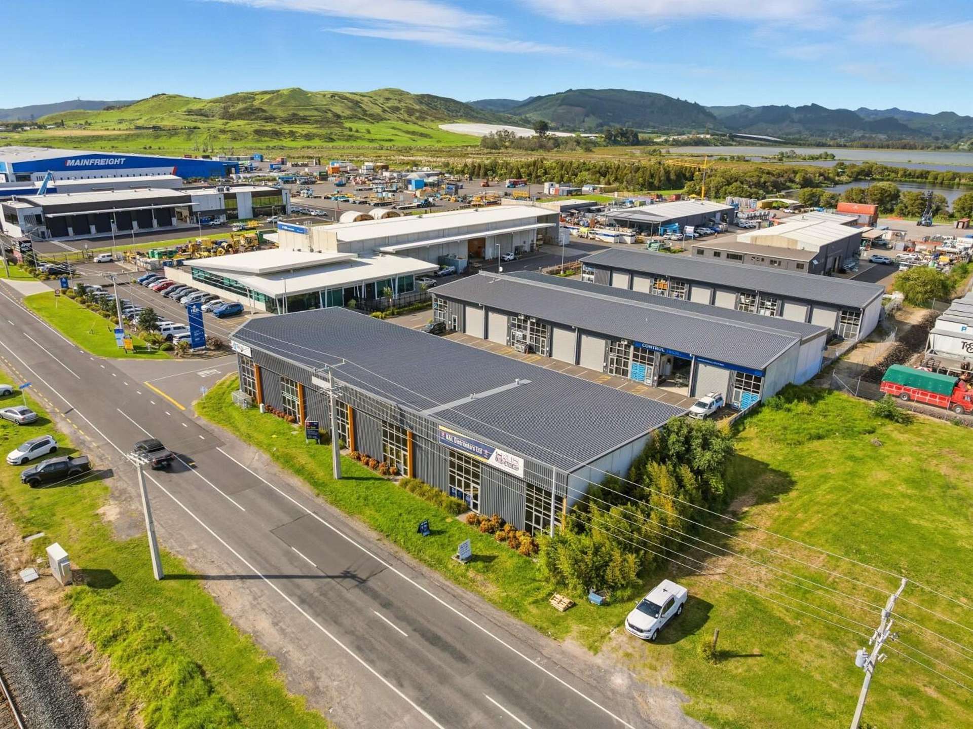 Unit 4/2 Curly McLeod Way Mt Maunganui_0