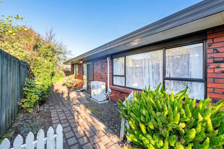 1/128 Botany Road Botany Downs_18