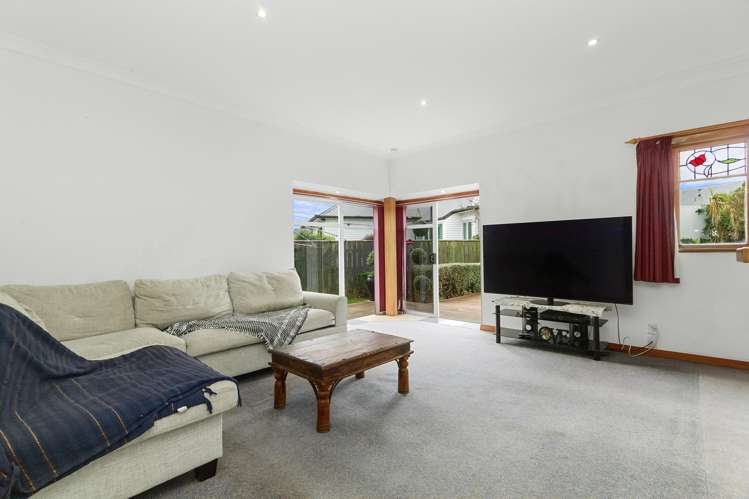 24 Mudie Street Alicetown_14