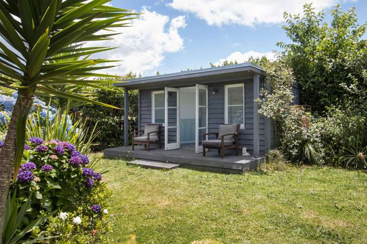 12 Magnolia Lane Waihi_12