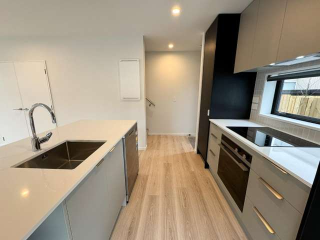 4/94 Geraldine Street St. Albans_1