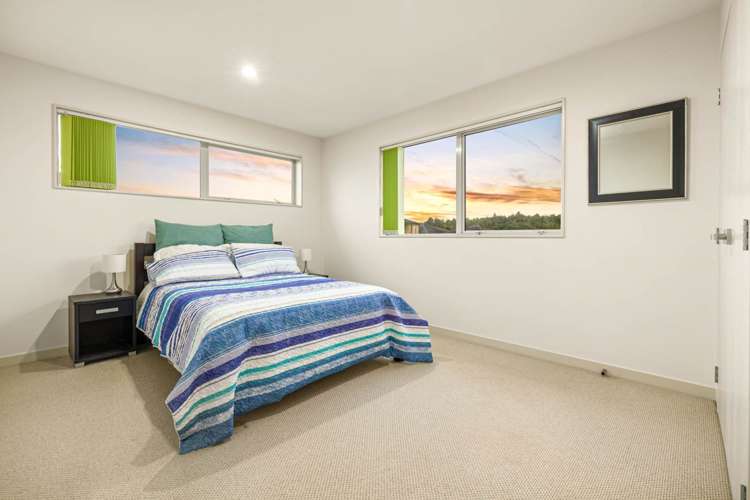 7 Moville Drive Flat Bush_19