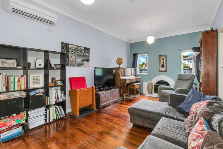 38 Te Ra Road Point Chevalier_6