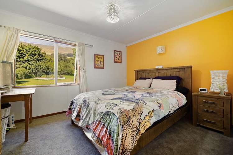 570 Glenorchy-Paradise Road Glenorchy_18