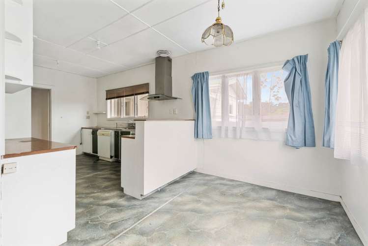 51 Whitford Park Road Whitford_14