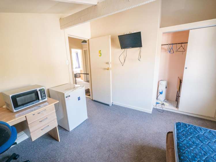 203 North Road North East Valley_7