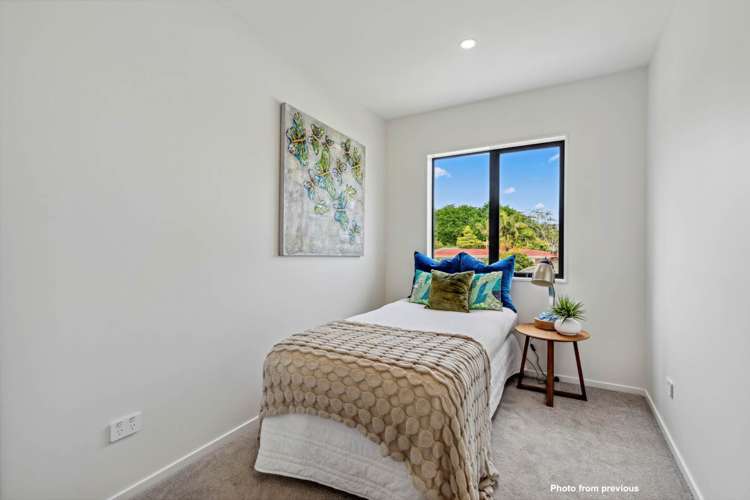 2/58 Sylvan Crescent Te Atatu South_12