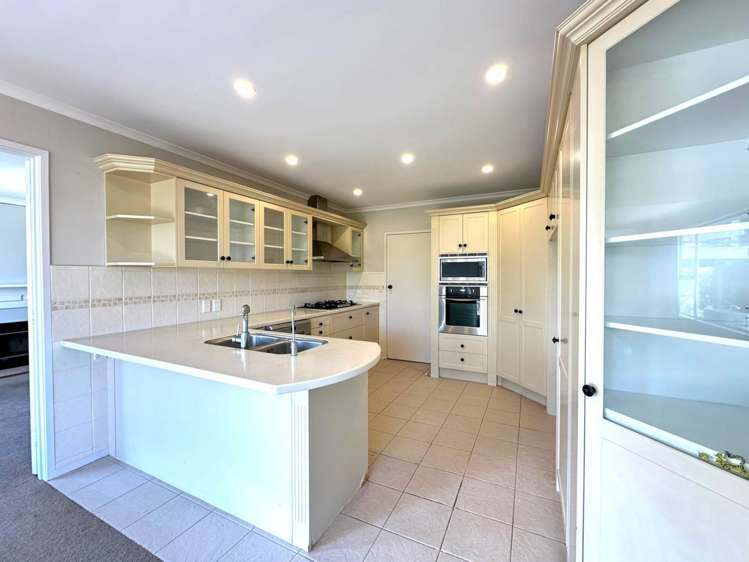 354 Hillsborough Road Hillsborough_13