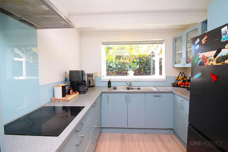 5a Porter Avenue Te Atatu South_8